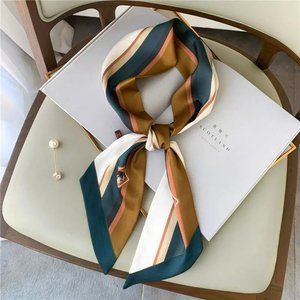 Spring and Autumn New Silk Scarf Women's Small Square Scarf